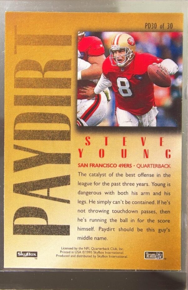 1995 SkyBox Premium Steve Young #PD30 49ers Paydirt Gold - Image 3