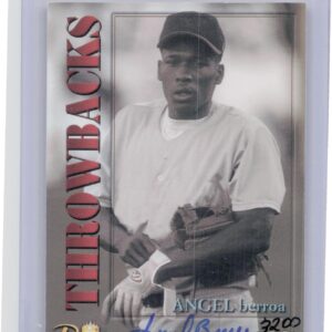 2001 Royal Rookies Throwbacks Angel Berroa Auto /5950 #21 Oaks Autographs