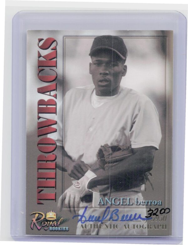 2001 Royal Rookies Throwbacks Angel Berroa Auto /5950 #21 Oaks Autographs