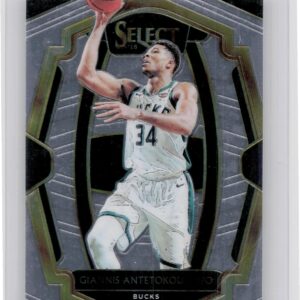2018-19 Select Premier Level Giannis Antetokounmpo #120 Bucks