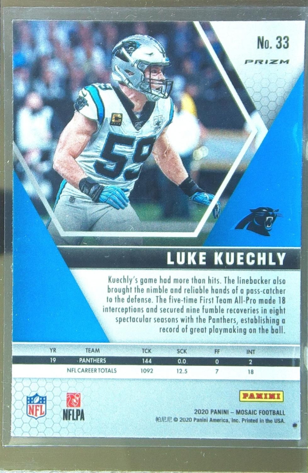 2020 Mosaic Luke Kuechly Prizm Reactive Green #33 Panthers - Image 3