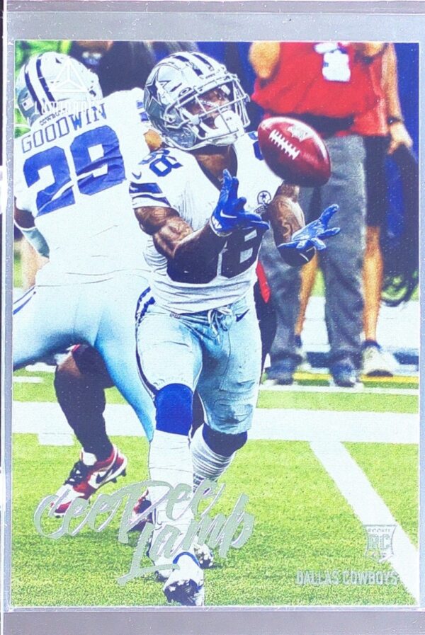 2020 Panini Chronicles CeeDee Lamb RC #206 Cowboys Luminance Update Rookies