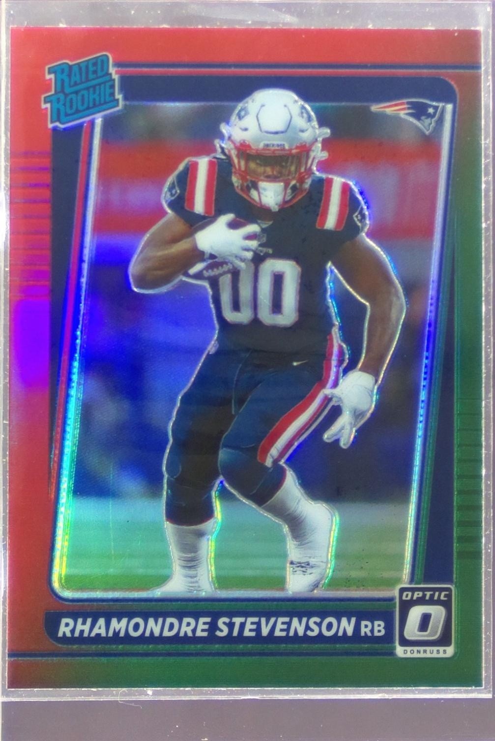 2021 Donruss Rhamondre Stevenson Optic Rated Rookie Preview Red and Green #P-286