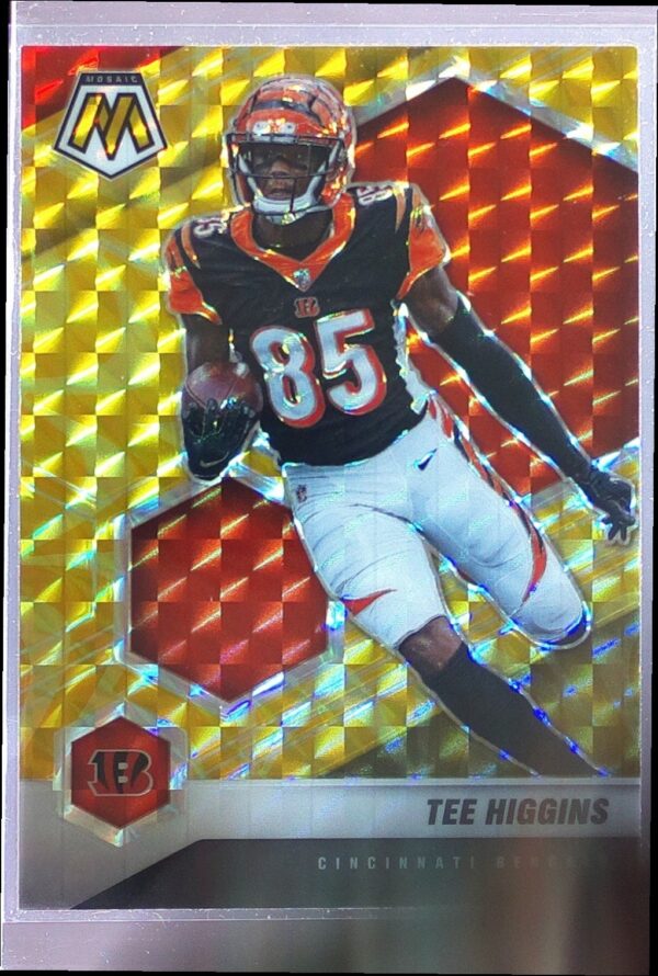 2021 Mosaic Tee Higgins No Huddle Prizm Gold #49 Bengals