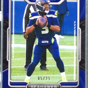 2021 Playbook Russell Wilson Platinum /25 #82 Seahawks