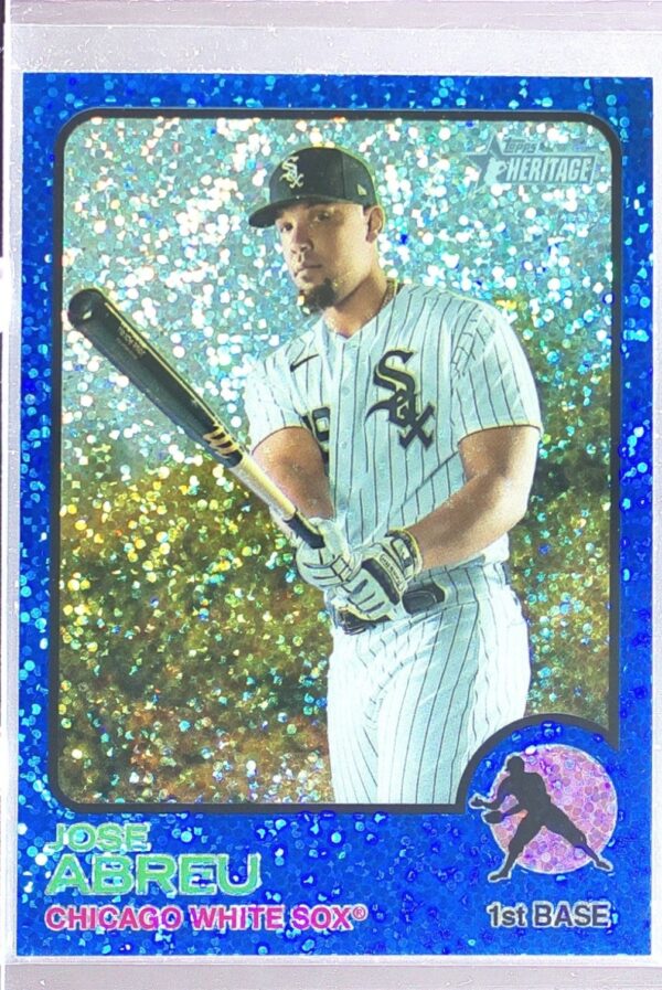 2022 Heritage Jose Abreu Chrome Blue Sparkle #84 Sox