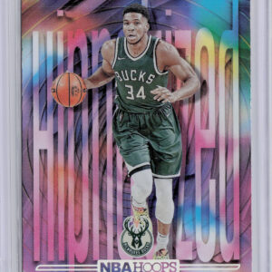 2021-22 Hoops Giannis Antetokounmpo #1 Bucks HIPnotized