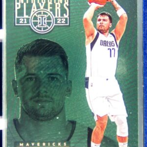 2021-22 Illusions Luka Doncic #9 Mavericks Intriguing Players Emerald