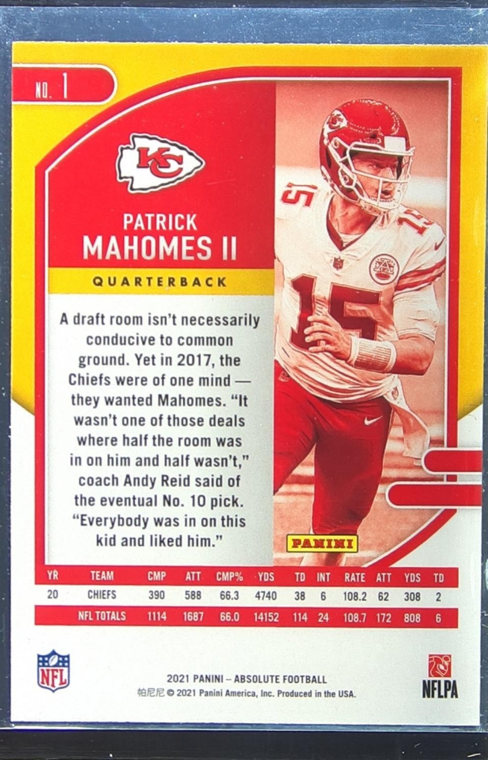 2021 Absolute Patrick Mahomes II Blue #1 Chiefs - Image 3