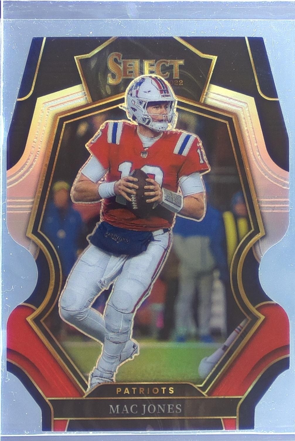 2022 Select Mac Jones Black and Red Prizm Die Cut #167 Patriots