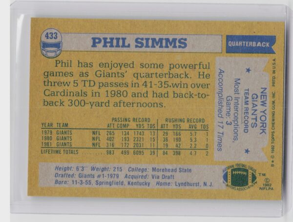 1982 Topps Phil Simms #433 Giants - Image 3