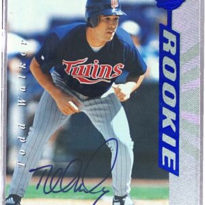 1997 Select Todd Walker Auto RC #103 Twins Rookie Autographs