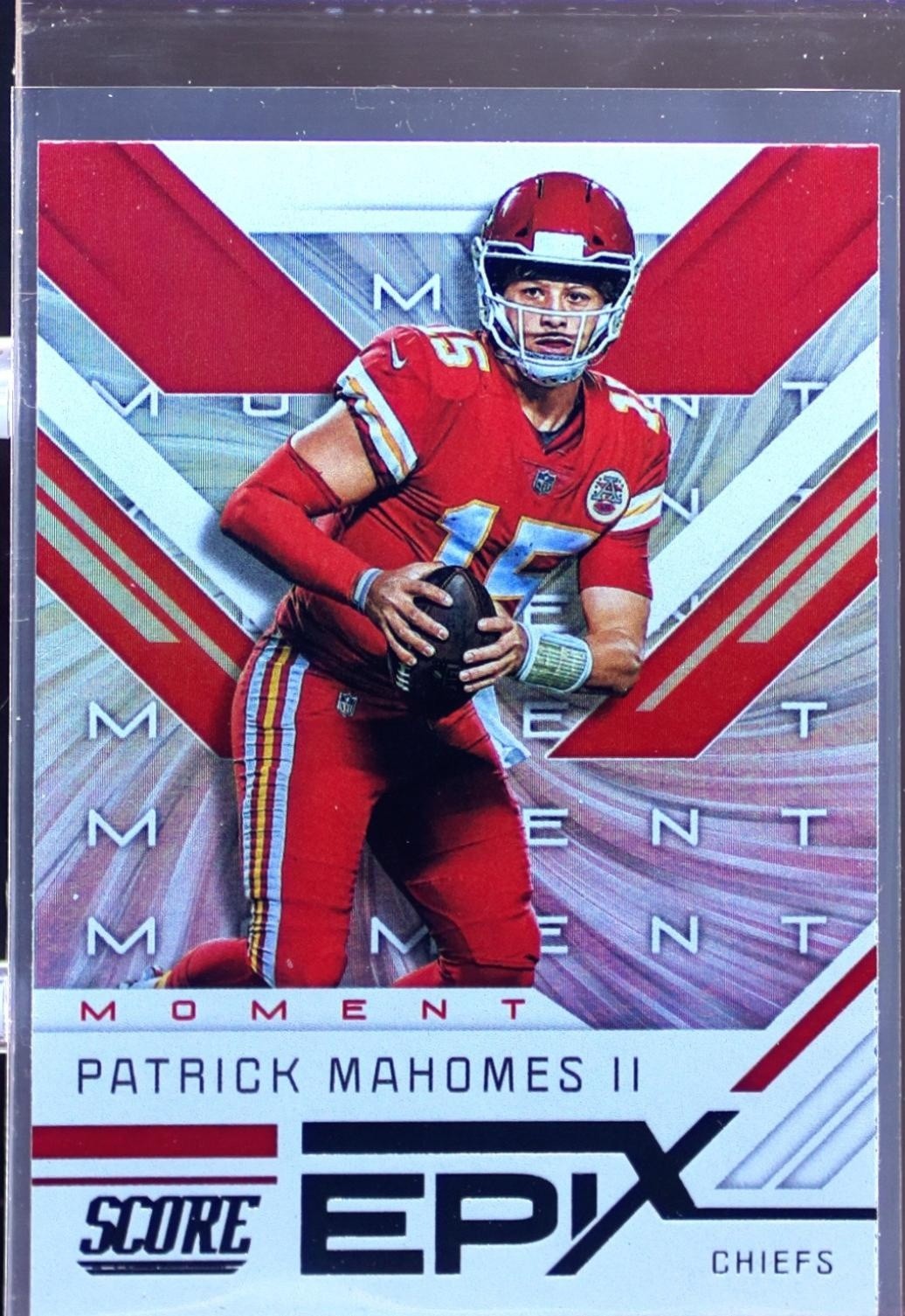 2019 Score Patrick Mahomes II #EM-3 Chiefs Epix Moment