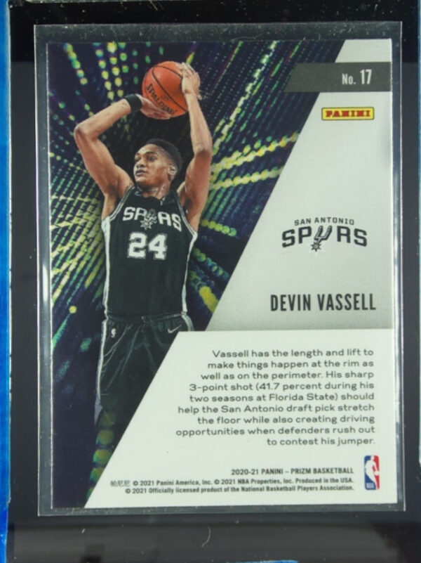2020-21 Panini Prizm Devin Vassell #17 Spurs Instant Impact - Image 3
