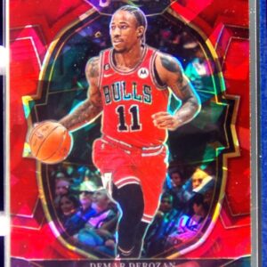 2022-23 Select DeMar DeRozan Red Cracked Ice Prizms #5 Bulls