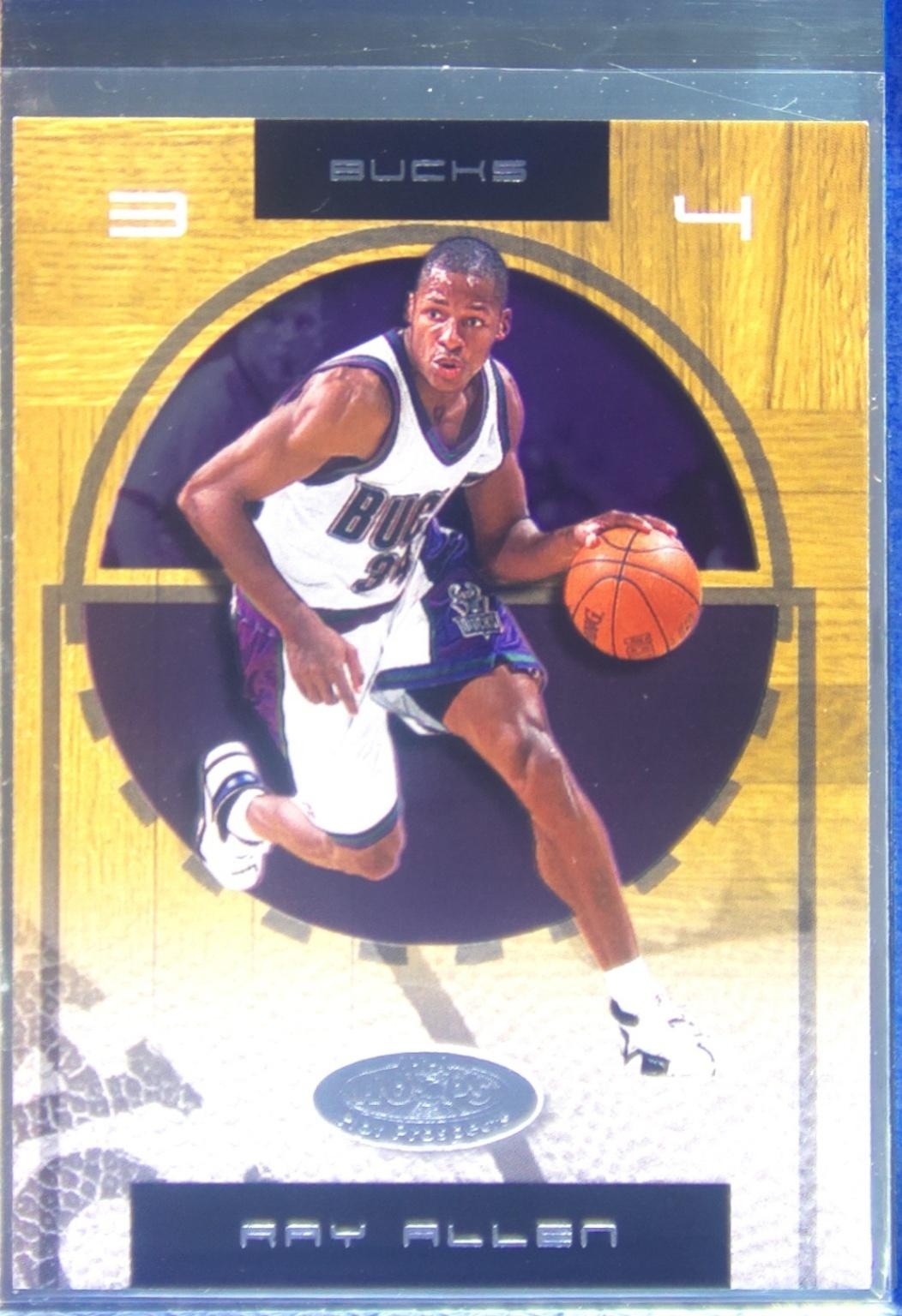 2001-02 Hoops Hot Prospects Ray Allen #65 Bucks