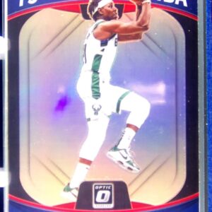 2021-22 Prizm Jrue Holiday #34 Bucks 75 Years of the NBA (Donruss Optic)