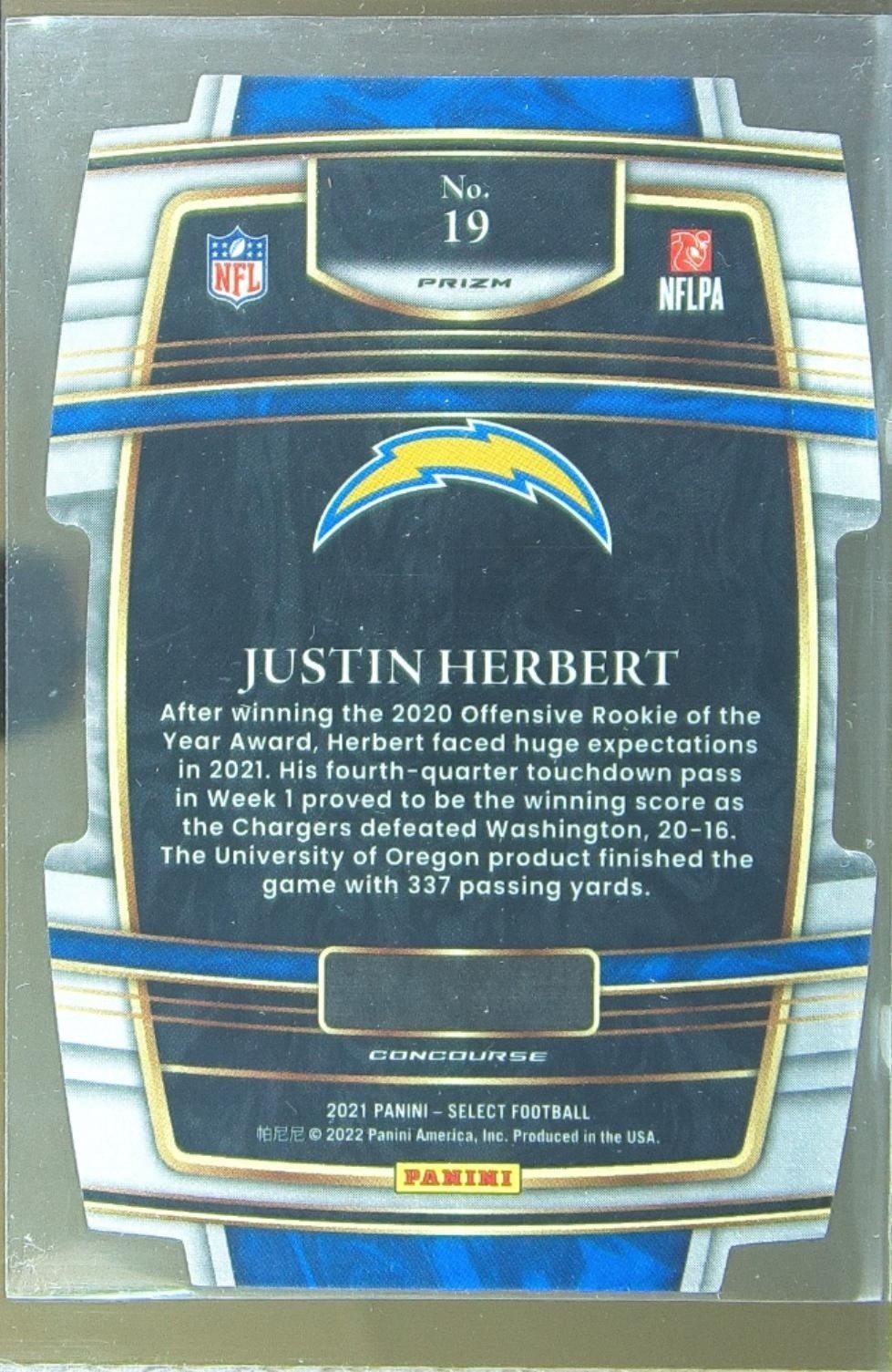 2021 Select Justin Herbert Silver Prizm Die Cut #19 Chargers - Image 3