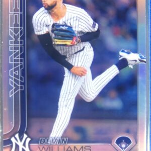 2025 Topps Chrome Devin Williams Topps Refractors #153 Yankees