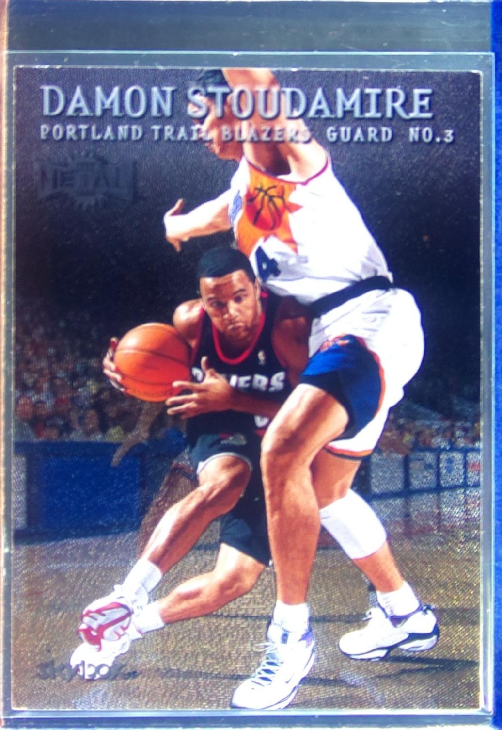 1999-00 Metal Damon Stoudamire #27 Blazers