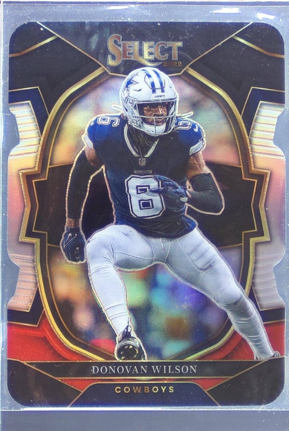 2022 Select Donovan Wilson Red and Blue Prizm Die Cut #86 Cowboys