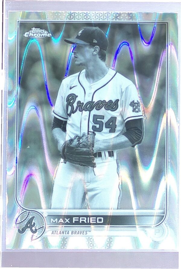 2022 Topps Chrome Sonic Max Fried Black & White RayWave #75 Braves