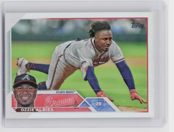 2023 Topps Ozzie Albies Rainbow Foil #81 Braves