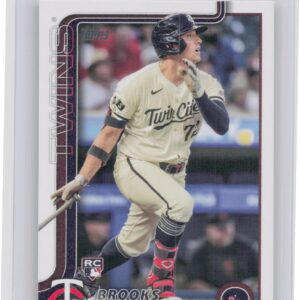 2025 Topps Brooks Lee #317 Twins