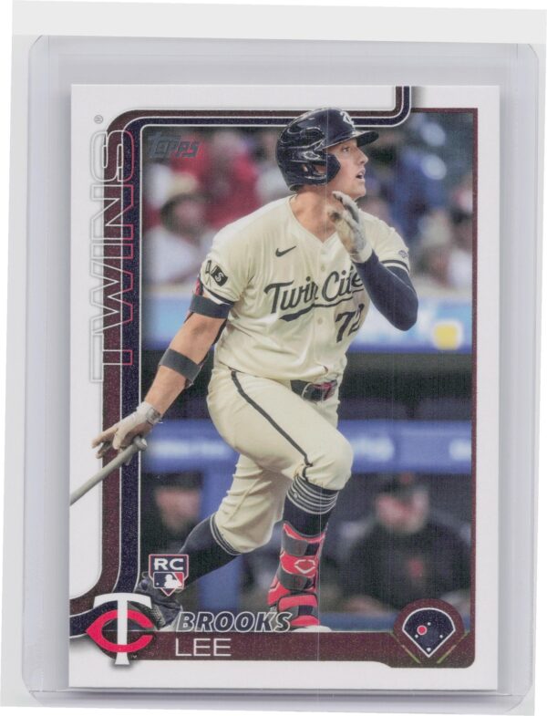 2025 Topps Brooks Lee #317 Twins