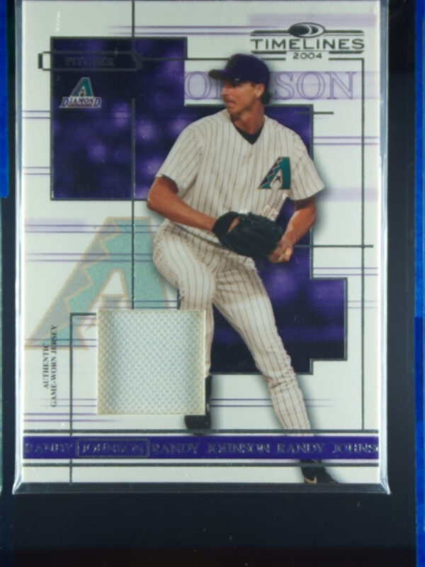 2004 Donruss Timelines Randy Johnson MEM #39 Diamondbacks Material