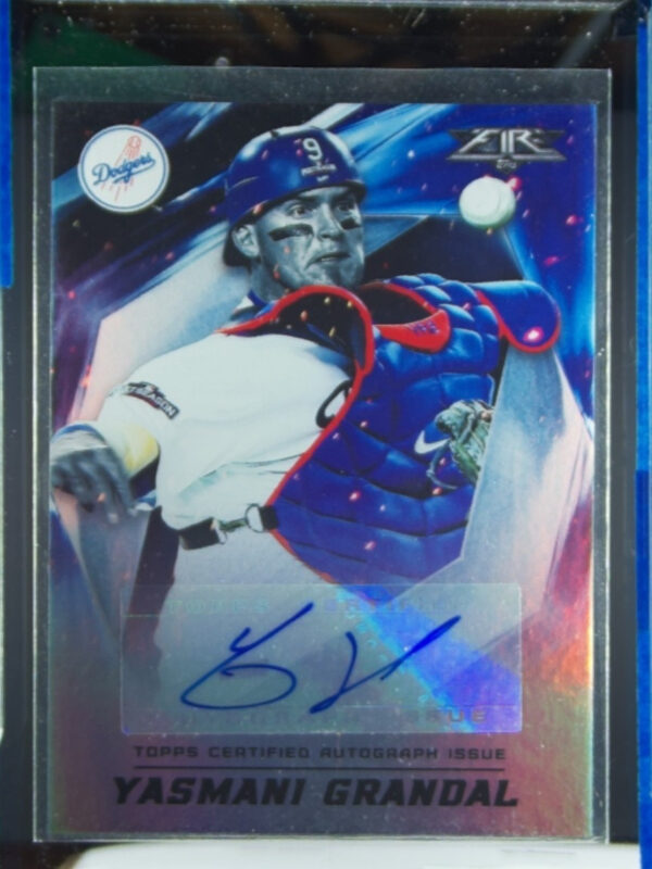 2017 Topps Fire Yasmani Grandal AU #FA-YG Dodgers Autographs