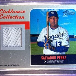 2019 Heritage Salvador Perez JSY #CCR-SP Royals Clubhouse Collection Relics