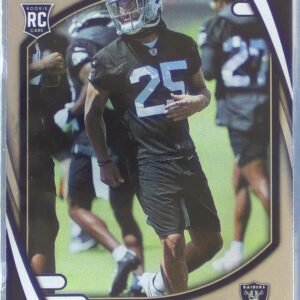 2021 Absolute Tre'von Moehrig Retail RC #166 Raiders