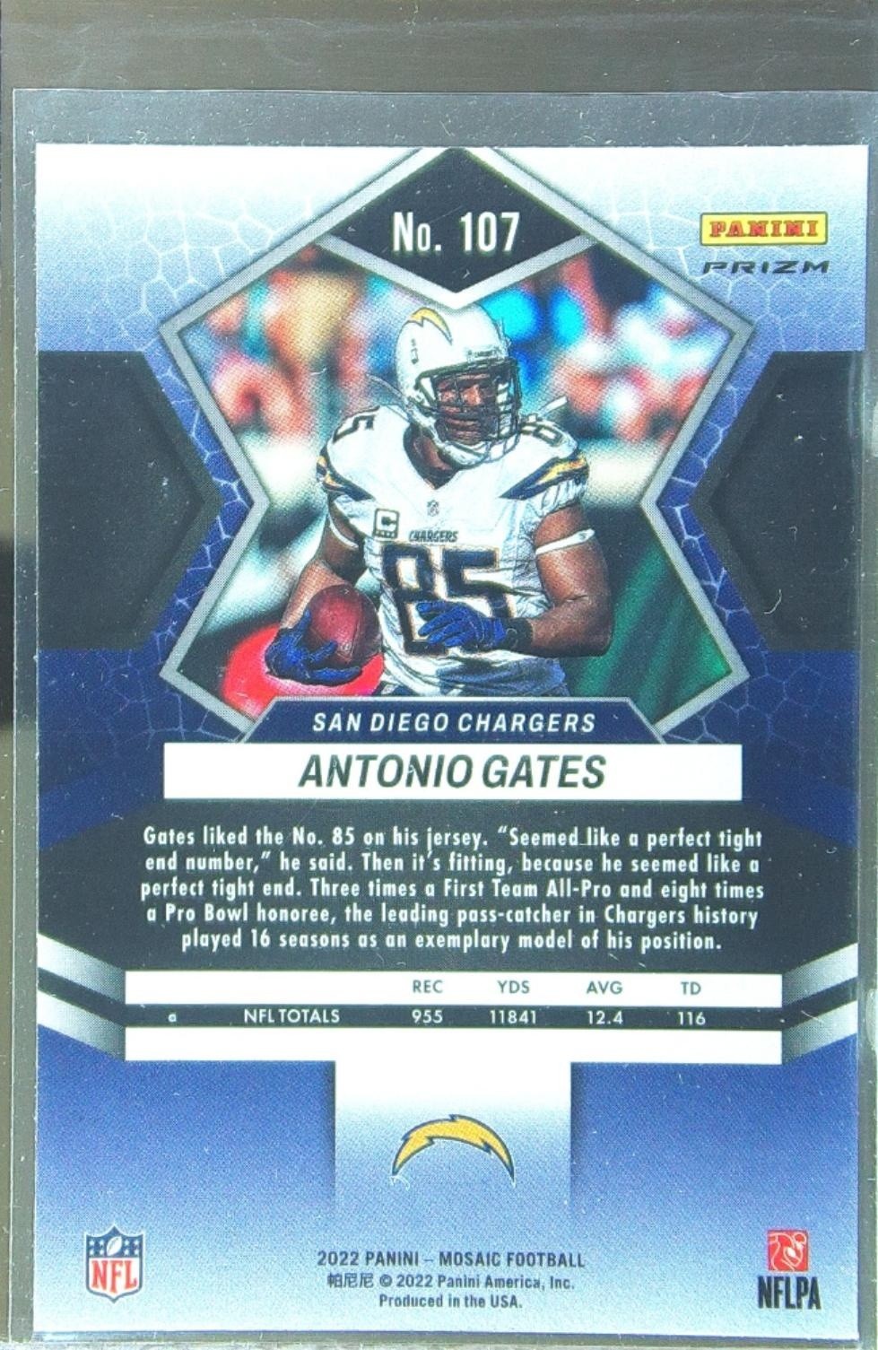 2022 Mosaic Antonio Gates Mosaic Camo Pink #107 Chargers - Image 3