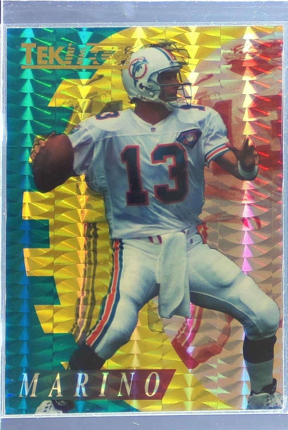 1995 Collector's Edge Excalibur Dan Marino #NNO Dolphins TekTech