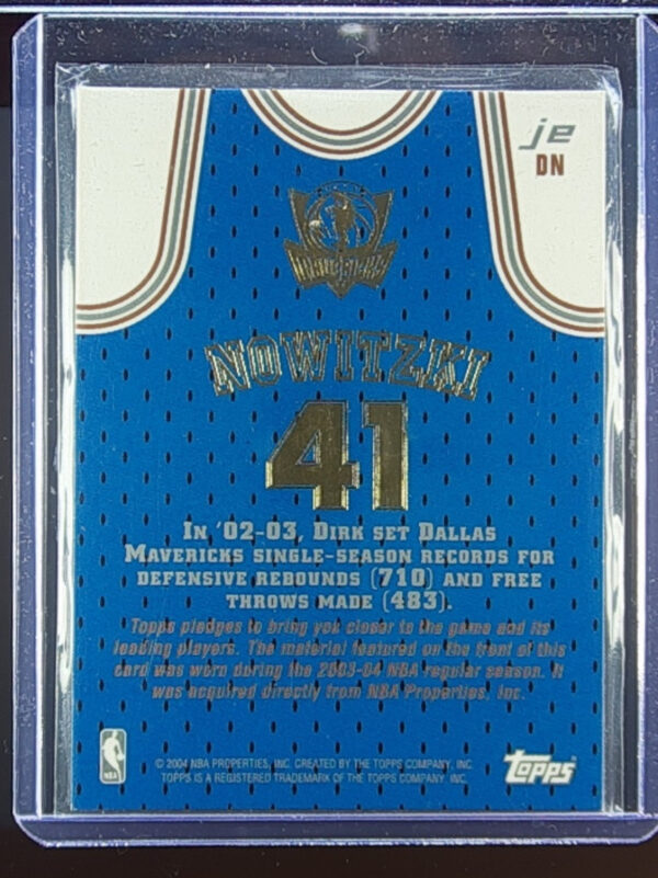 2002-03 Topps Jersey Edition Dirk Nowitzki MEM #JEDN Mavericks - Image 3