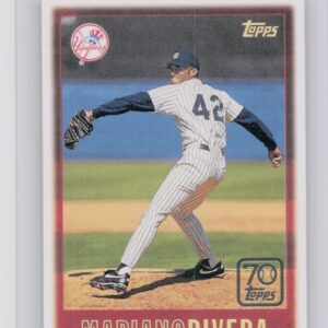2011 Topps Mariano Rivera #256 Yankees 60 Years of Topps Original Back