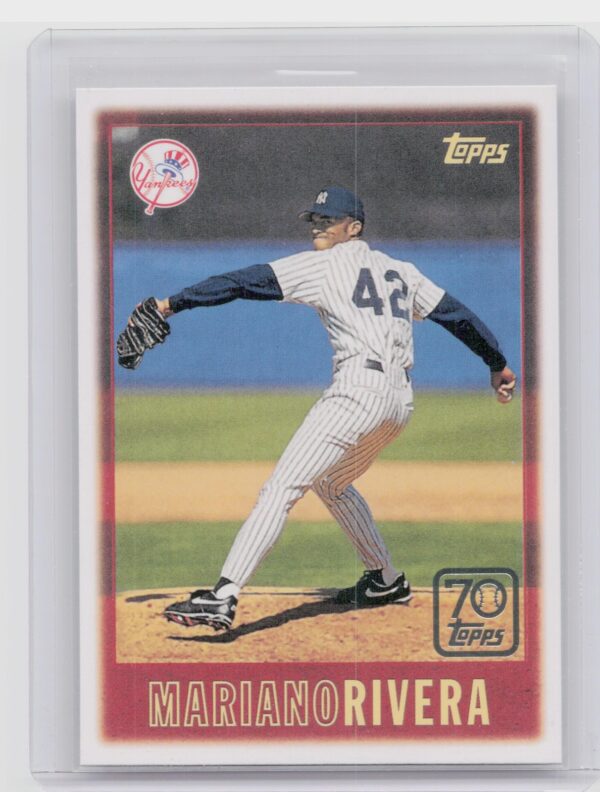 2011 Topps Mariano Rivera #256 Yankees 60 Years of Topps Original Back