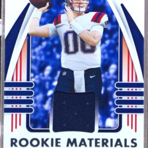 2021 Absolute Mac Jones RC JSY #ARM-MJO Patriots Absolute Rookie Materials