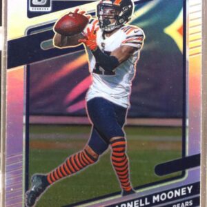 2021 Donruss Optic Darnell Mooney Holo #77 Bears