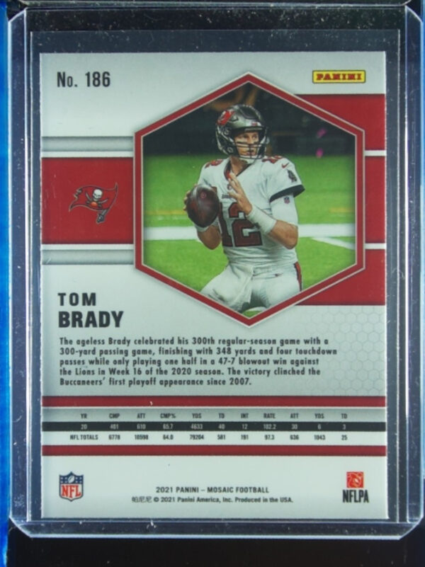 2021 Panini Mosaic Tom Brady #186 Buccaneers - Image 3