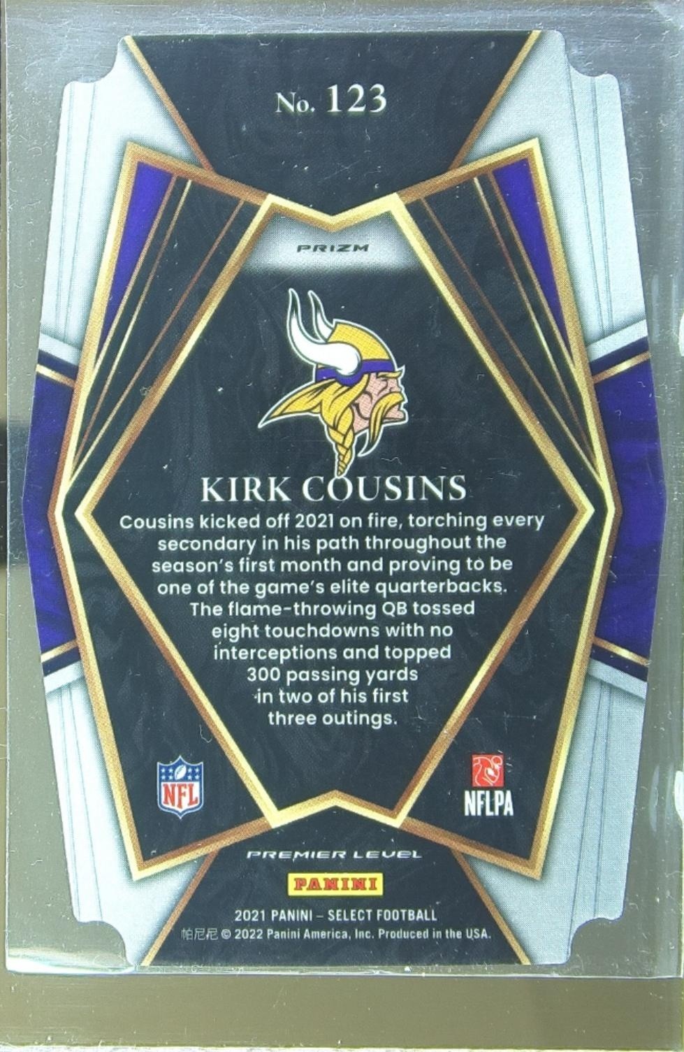 2021 Select Kirk Cousins Red and Blue Prizm Die Cut #123 Vikings - Image 3