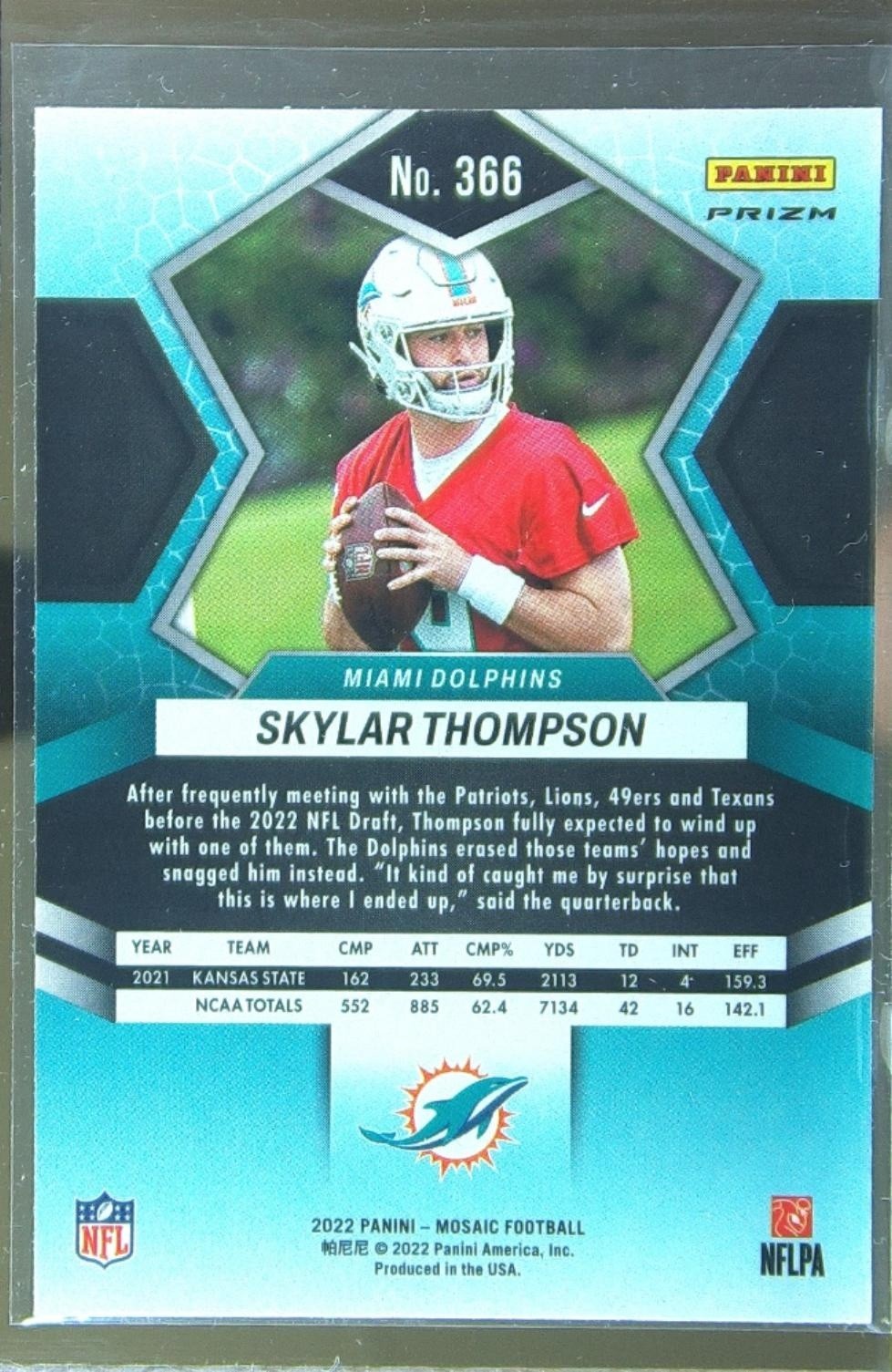 2022 Mosaic Skylar Thompson Mosaic Green RC #366 Dolphins - Image 3
