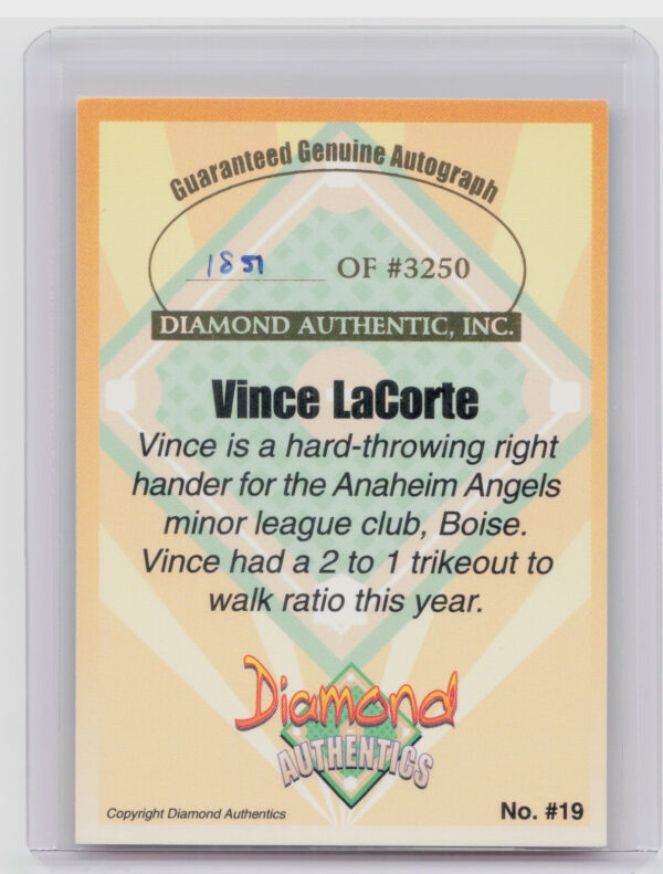 2000 Diamond Authentics Autographs Vince LaCorte AU SN3250 #19 Hawks - Image 3