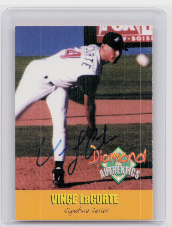 2000 Diamond Authentics Autographs Vince LaCorte AU SN3250 #19 Hawks