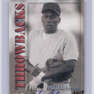 2001 Royal Rookies Throwbacks Angel Berroa Auto /5950 #21 Oaks Autographs