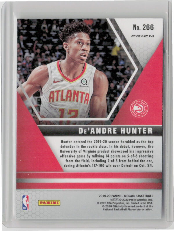 2019-20 Panini Mosaic De'andre Hunter Green Prizm #266 Hawks - Image 3