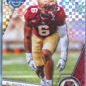 2023 Bowman University Chrome Donovan Ezeiruaku X Fractor RC #71 Eagles