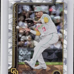 2025 Topps Manny Machado Diamante Foil #215 Padres