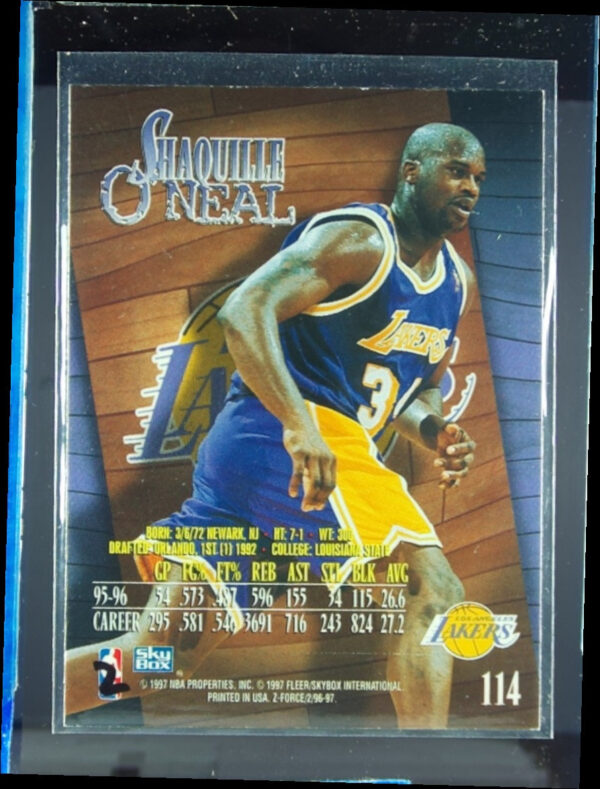 1996-97 SkyBox Z-Force Shaquille O'Neal #114 Lakers - Image 3